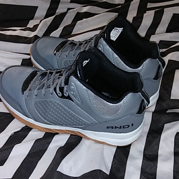 AND 1 - Picture 3 of 4